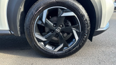 Nissan Juke 1.6 Hybrid N-Connecta 5dr Auto Hybrid Hatchback